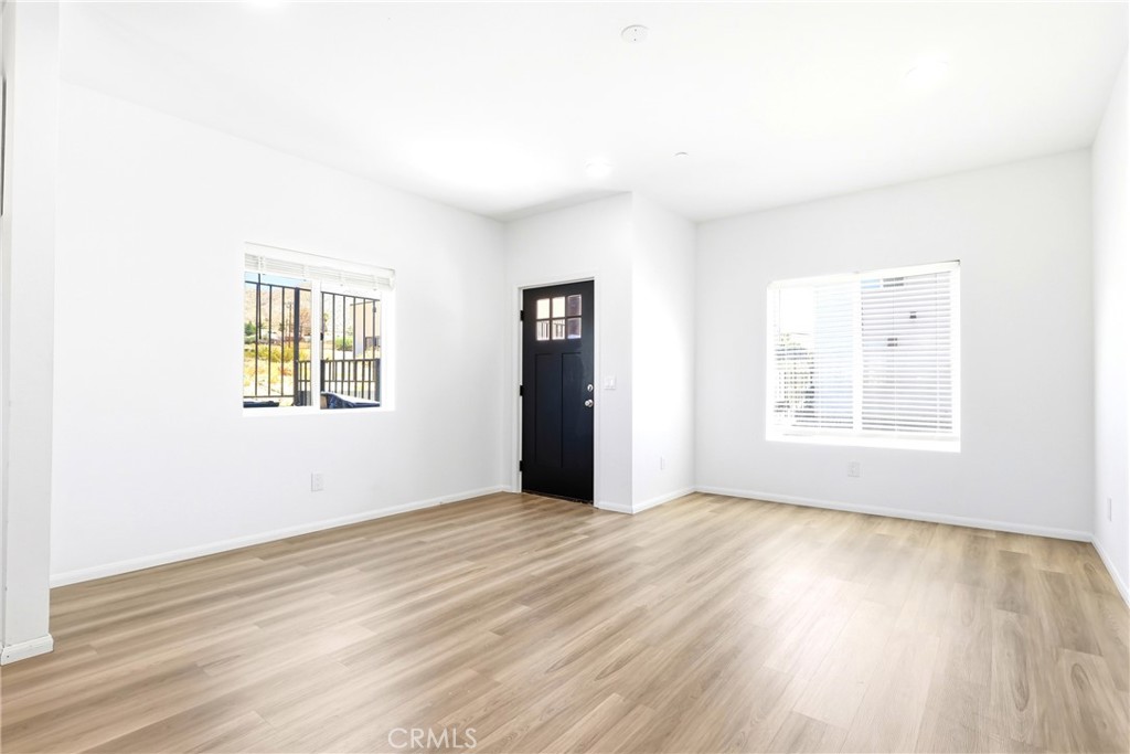 11075 Mesquite Ave Property Photo 8