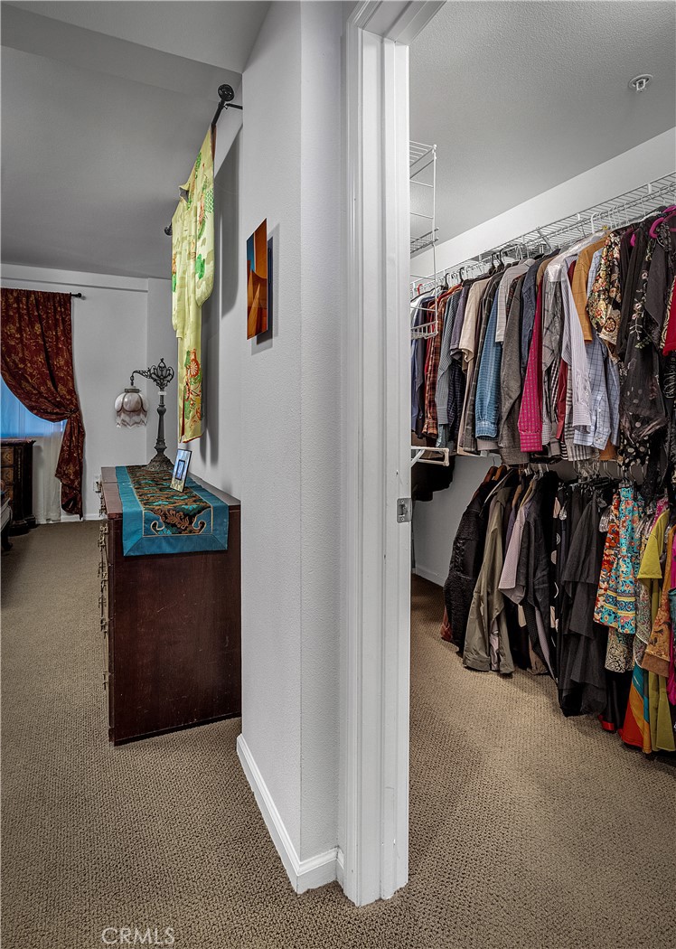 201 E Angeleno 105 Property Photo 27