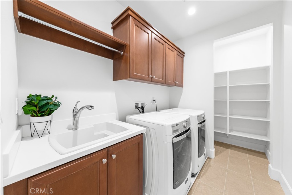 149 Summerland Property Photo 39