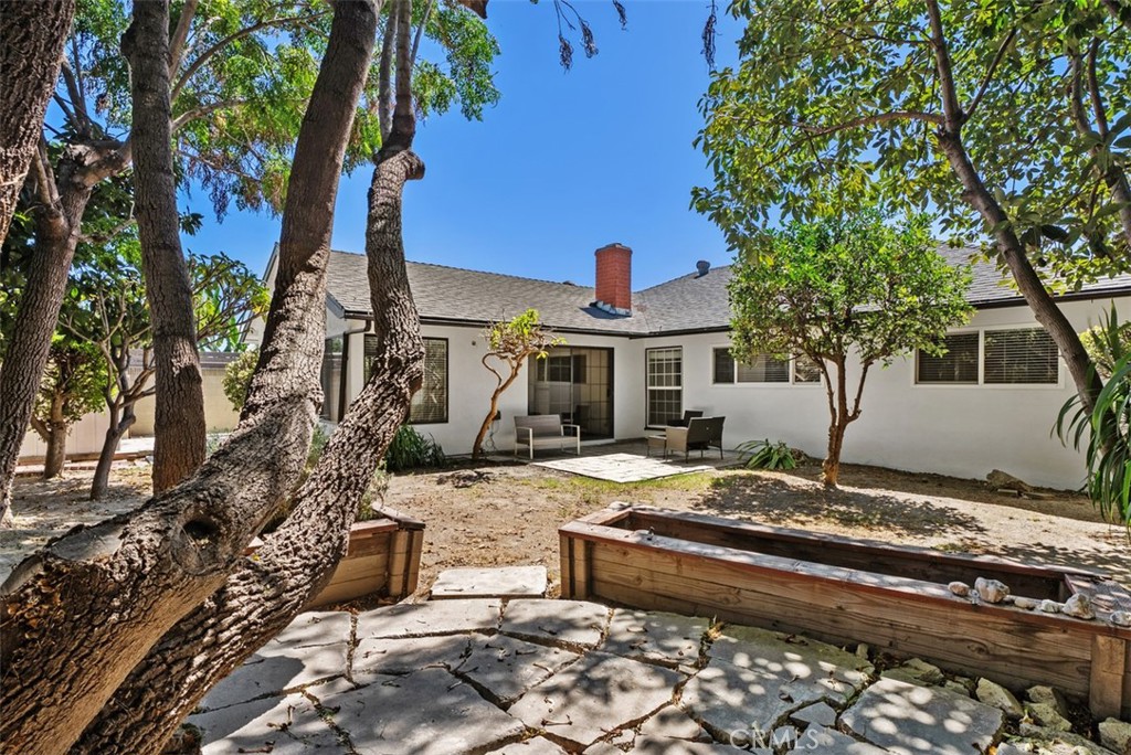 17938 Los Tiempos Street Property Photo 8