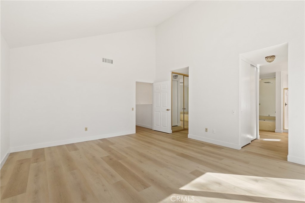 4955 Via Papel Property Photo 27