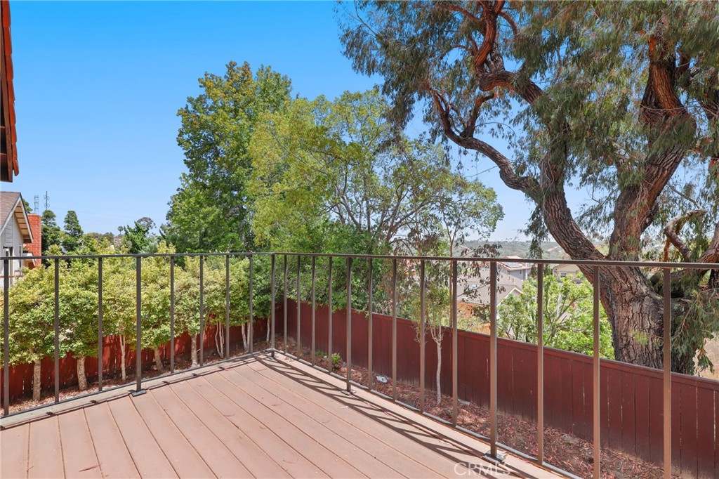 4955 Via Papel Property Photo 35