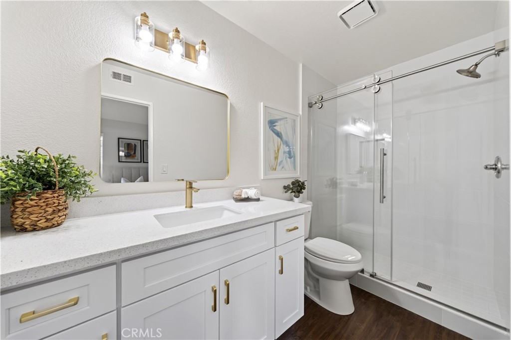15365 Woodruff 8 Property Photo 18