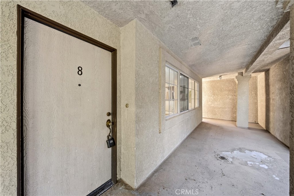 15365 Woodruff 8 Property Photo 28