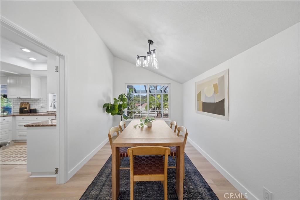 24961 Via Marfil Property Photo 9