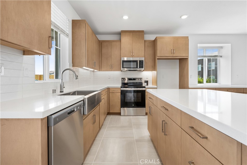 16128 Currant Lane Property Photo 1