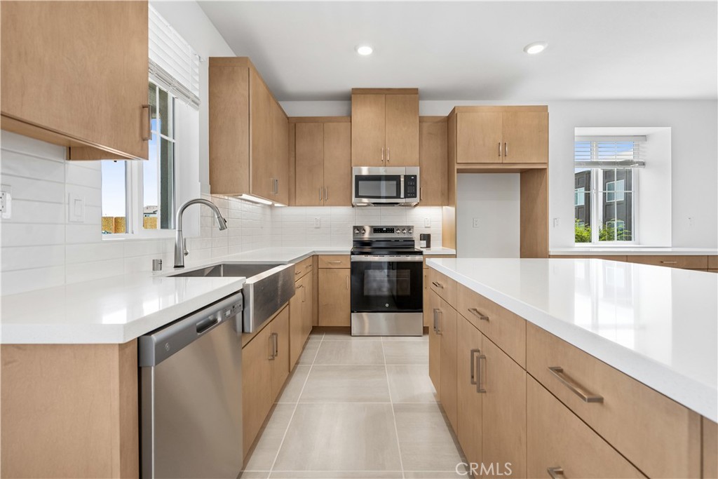 16128 Currant Lane Property Photo 1