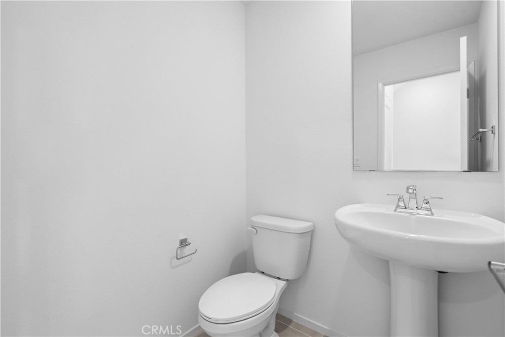 16128 Currant Lane Property Photo 5