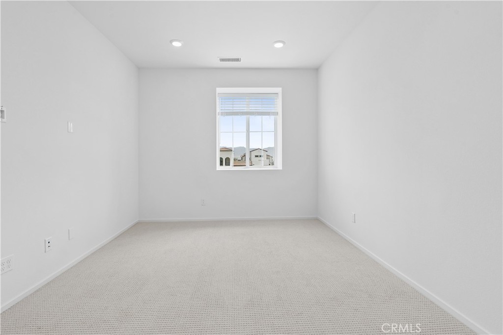 16128 Currant Lane Property Photo 15