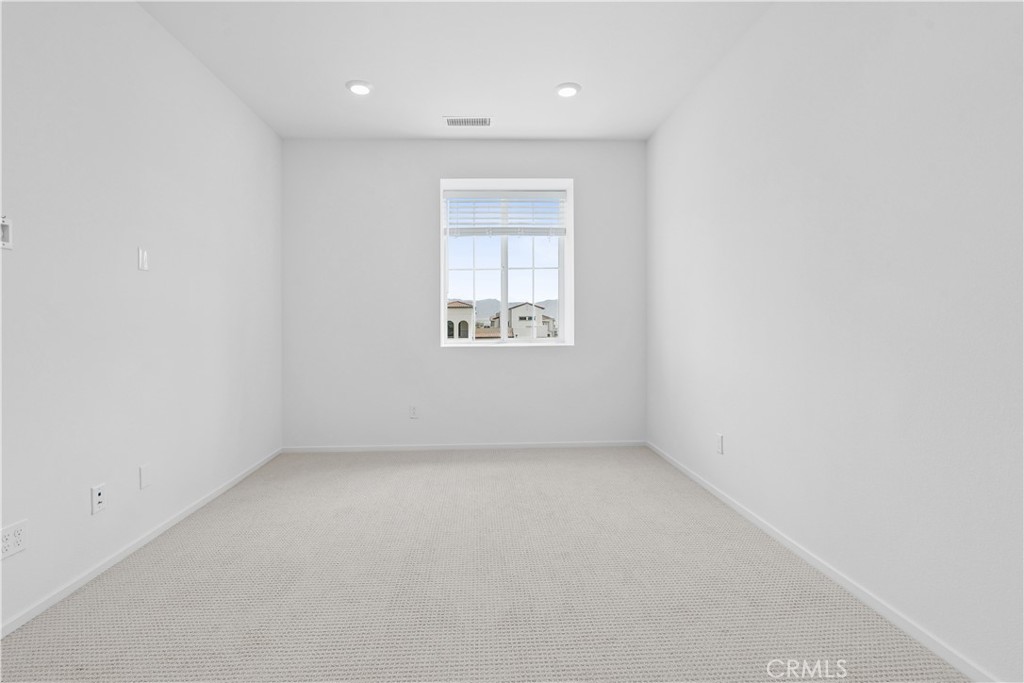 16128 Currant Lane Property Photo 15