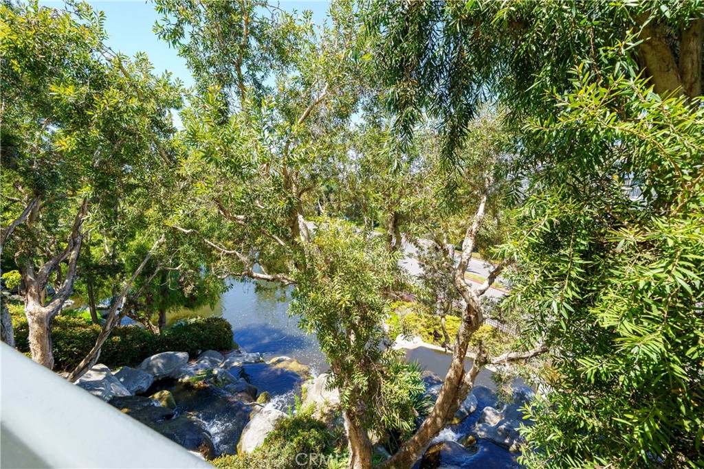 20301 Bluffside Circle 211 Property Photo 23