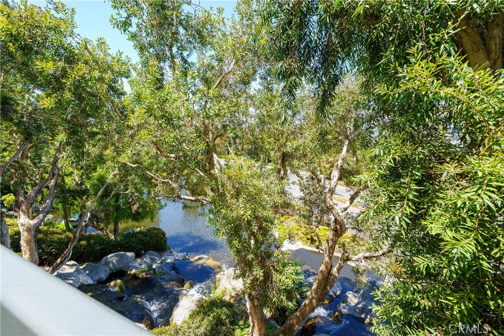 20301 Bluffside Circle 211 Property Photo 27