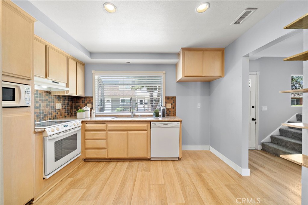 8215 Deerfield Drive Property Photo 15