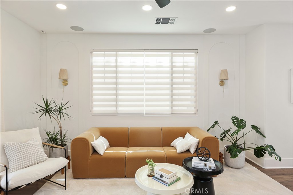 793 Banyan Property Photo 1