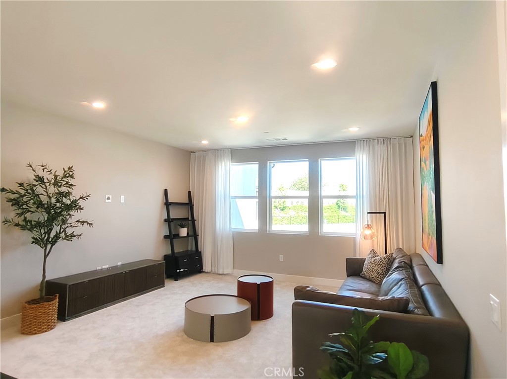 130 Ashpark Property Photo 21