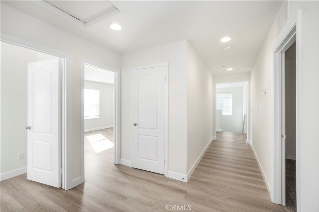 7682 Rotunda Court Property Photo 8