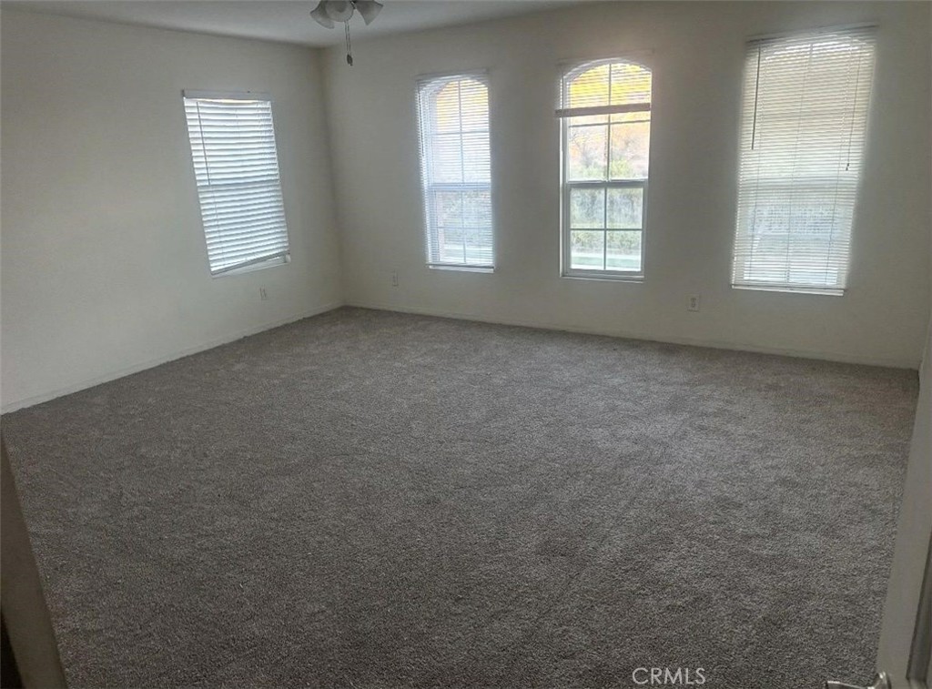 5530 Papagallo Property Photo 3
