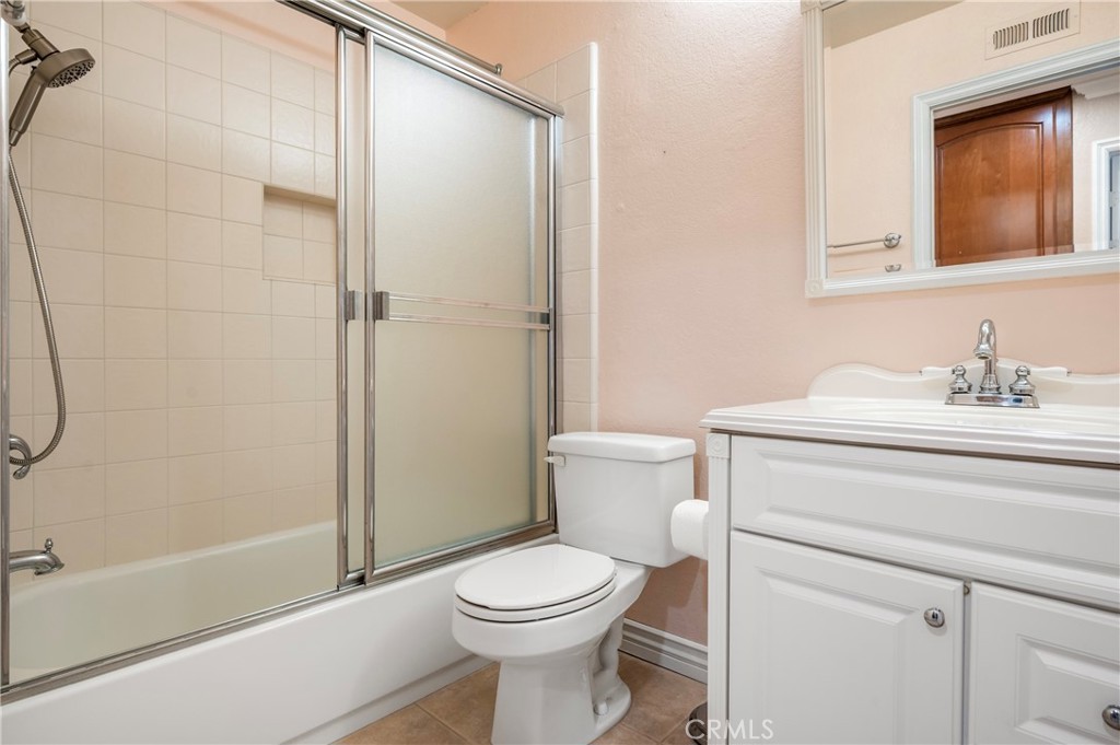 7 Wilking Dr. Property Photo 22