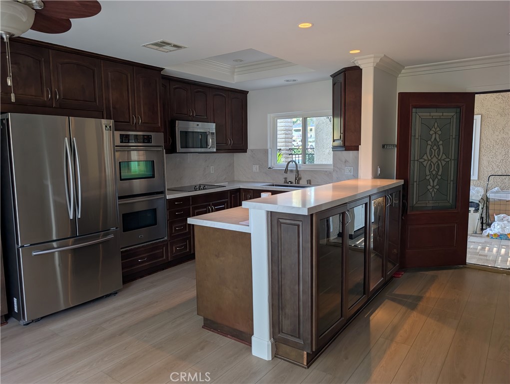 963 Calle Aragon D Property Photo