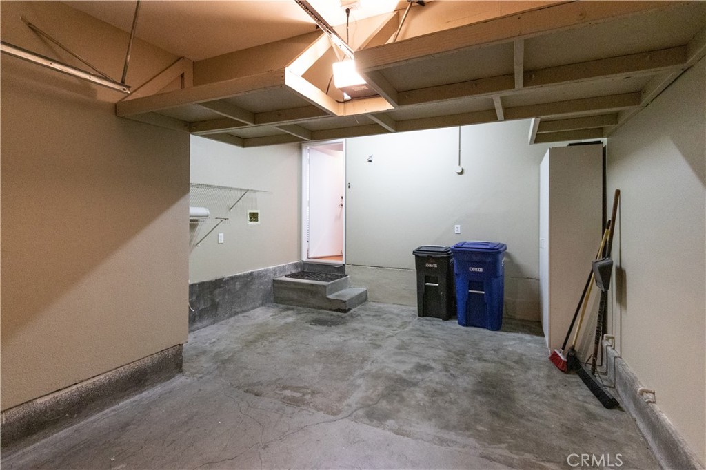 28456 Klondike Property Photo 32