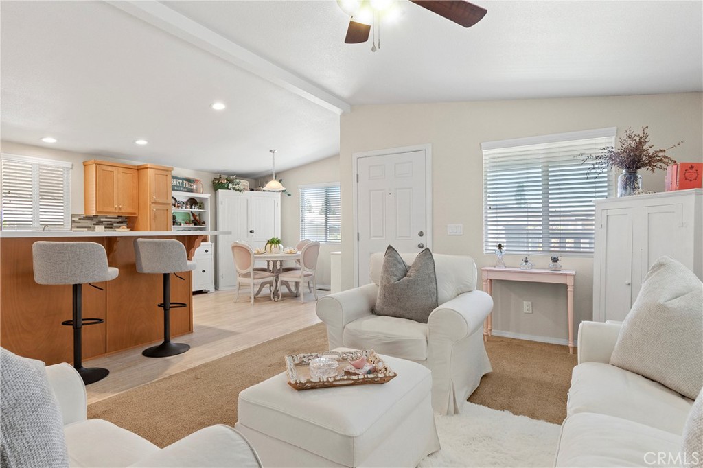 1424 Glengrove Property Photo 10