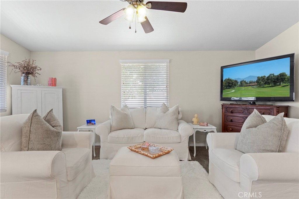 1424 Glengrove Property Photo 14