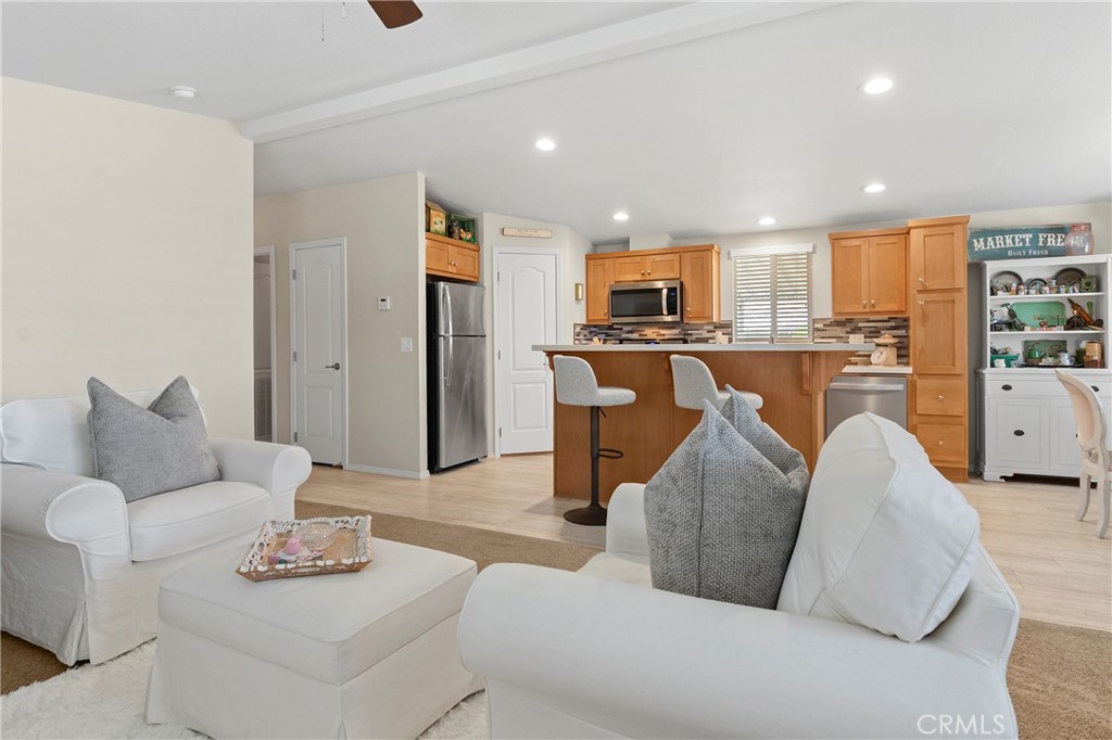 1424 Glengrove Property Photo 15