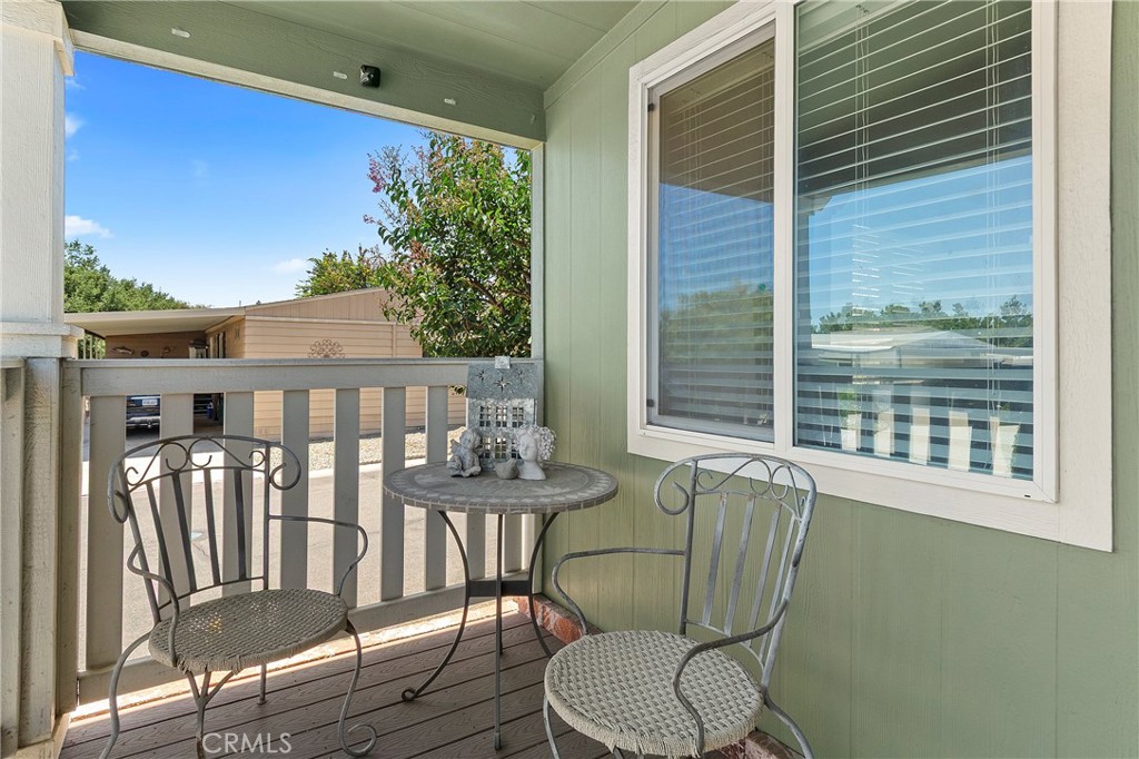1424 Glengrove Property Photo 29