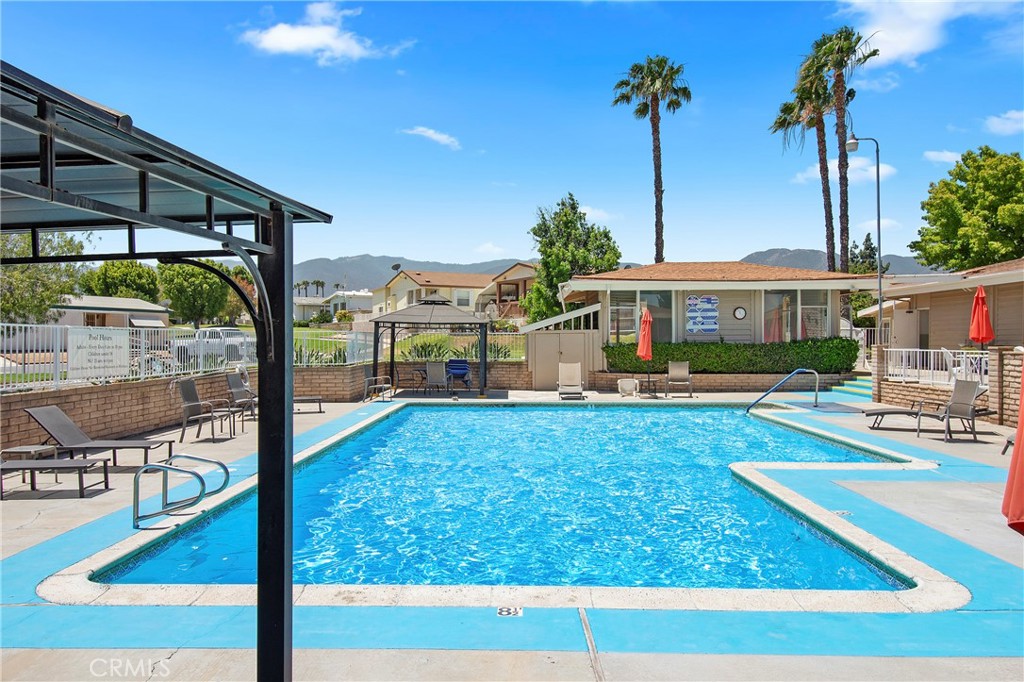 1424 Glengrove Property Photo 39