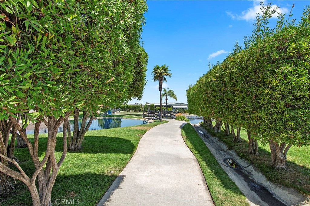 1424 Glengrove Property Photo 40