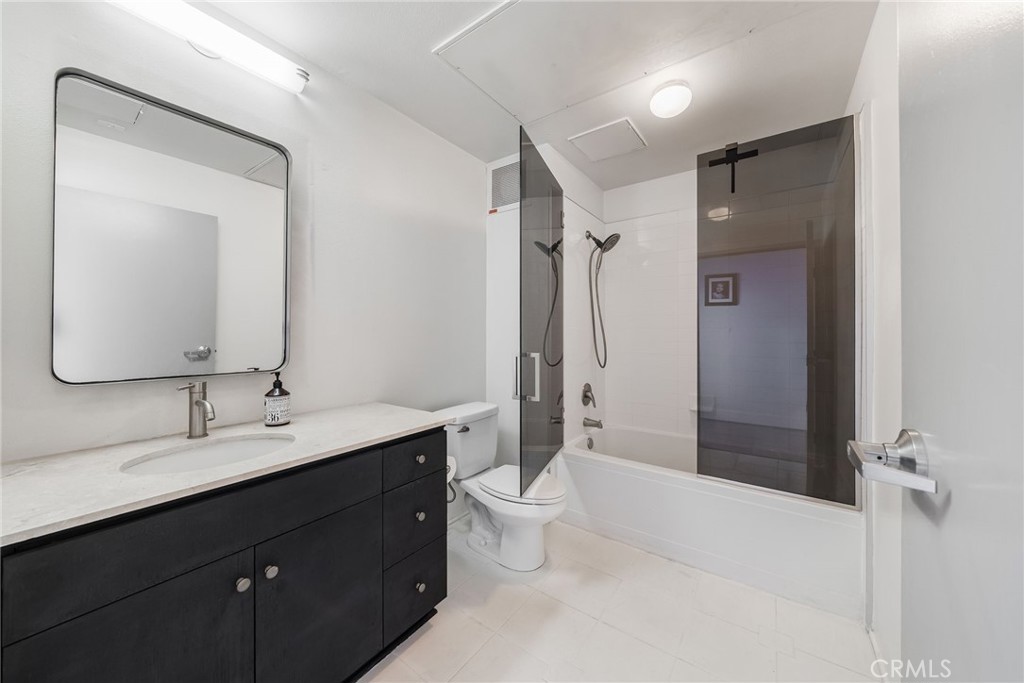435 W Center Street Promenade 221 Property Photo 21