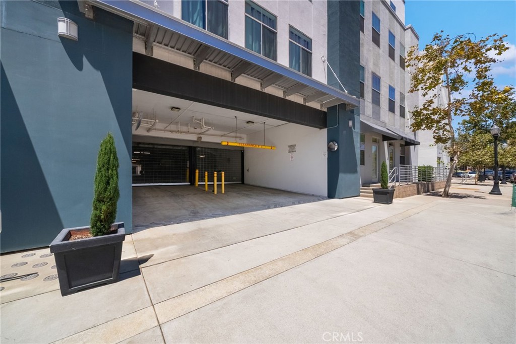 435 W Center Street Promenade 221 Property Photo 30