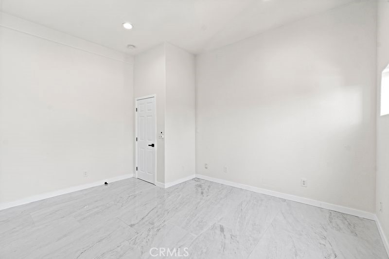 1578 San Bernardino Property Photo 15