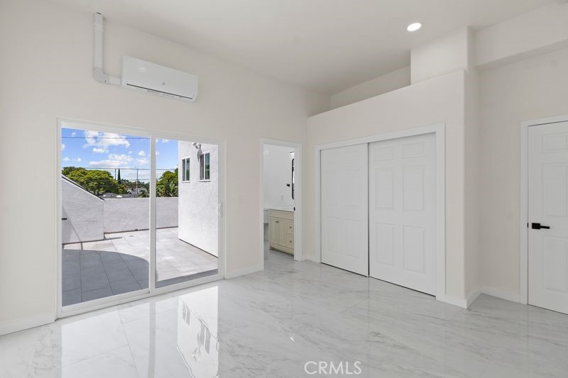1578 San Bernardino Property Photo 18