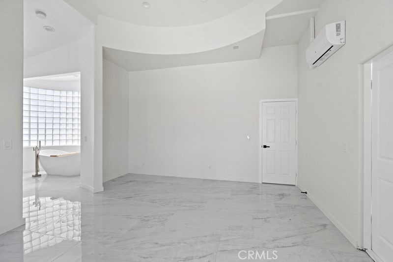 1578 San Bernardino Property Photo 24