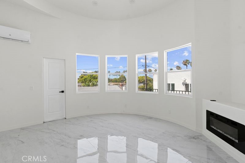 1578 San Bernardino Property Photo 25