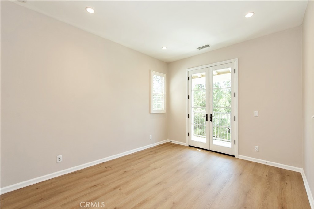 146 Rotunda Property Photo 19