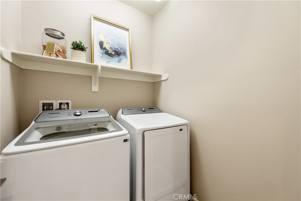 146 Rotunda Property Photo 24