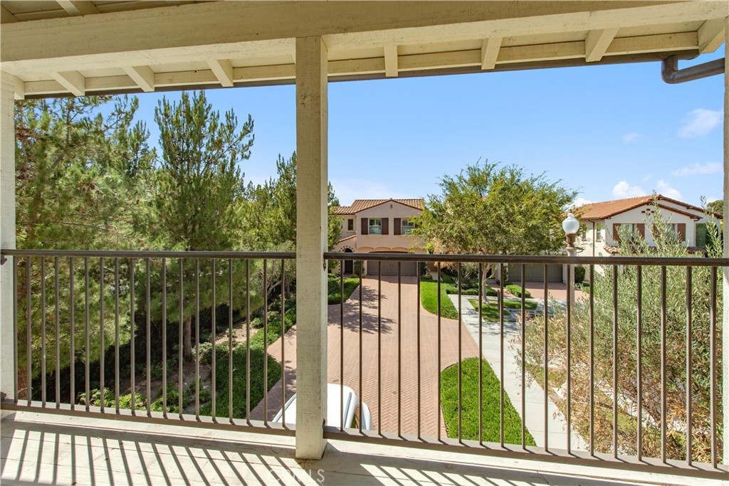 146 Rotunda Property Photo 26
