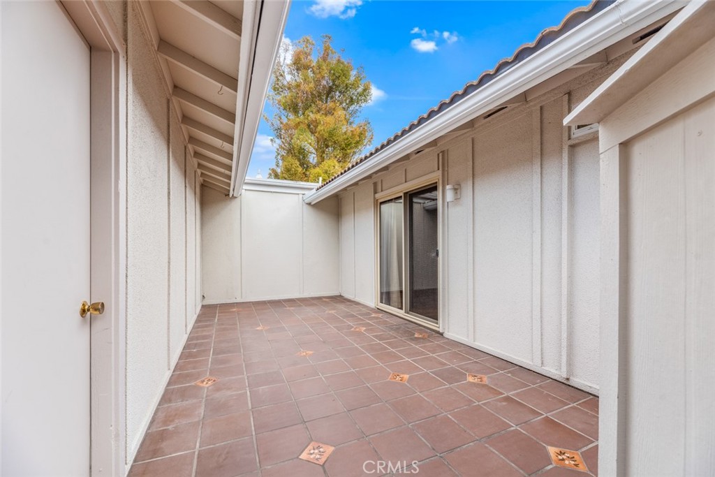 3191 Via Buena Vista C Property Photo 9