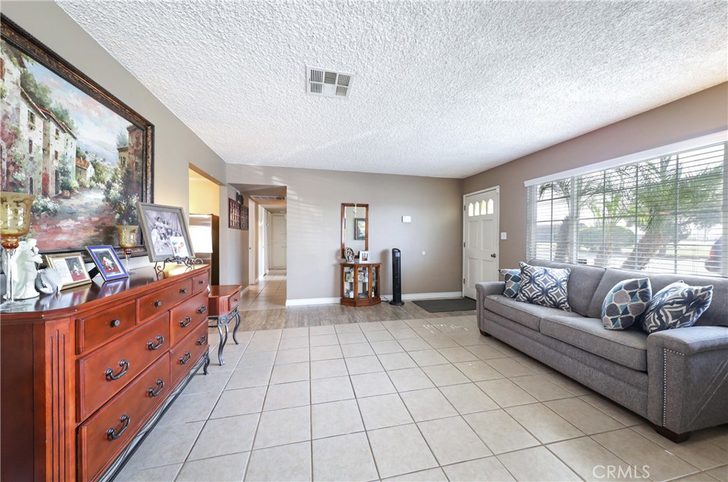 140 Langford Property Photo 15