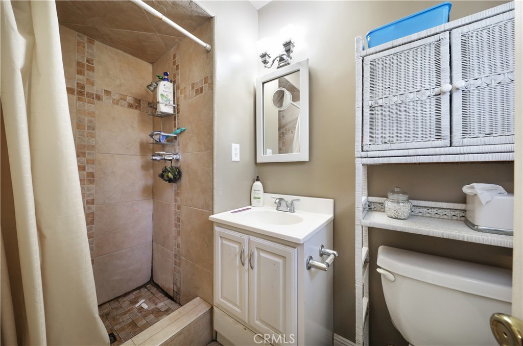 140 Langford Property Photo 21