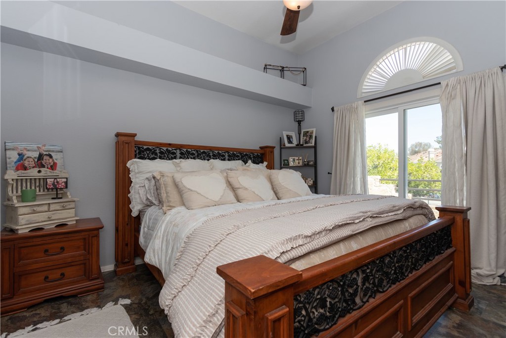 25051 Calle Playa C Property Photo 6