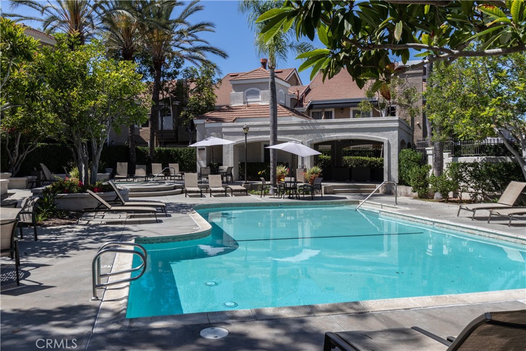 25051 Calle Playa C Property Photo 7