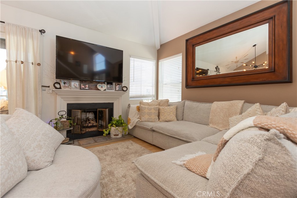 25051 Calle Playa C Property Photo 8