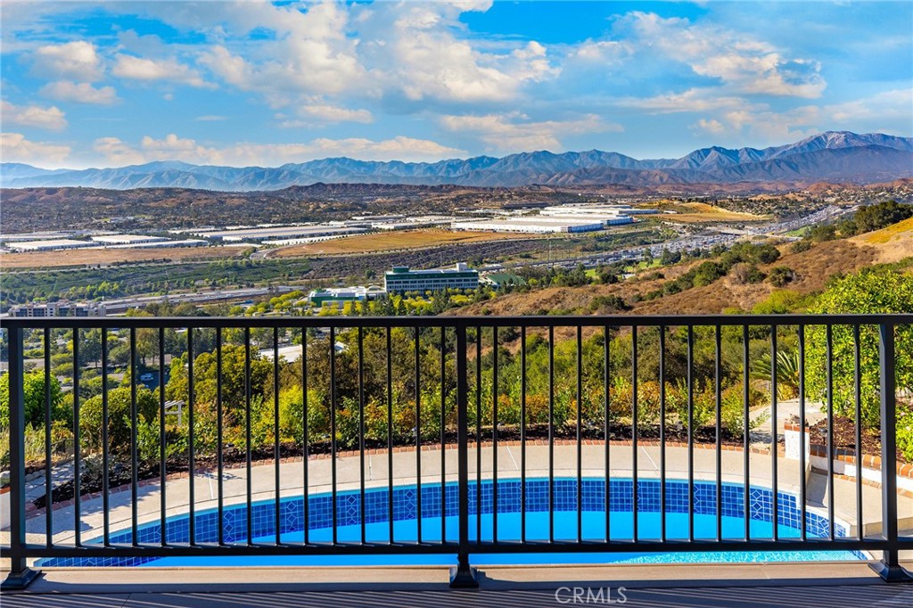 22105 Birds Eye Dr Property Photo 38