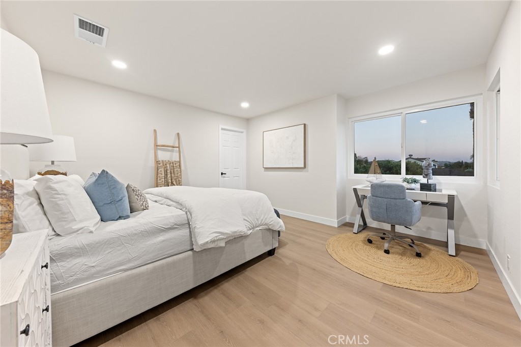 22105 Birds Eye Dr Property Photo 39