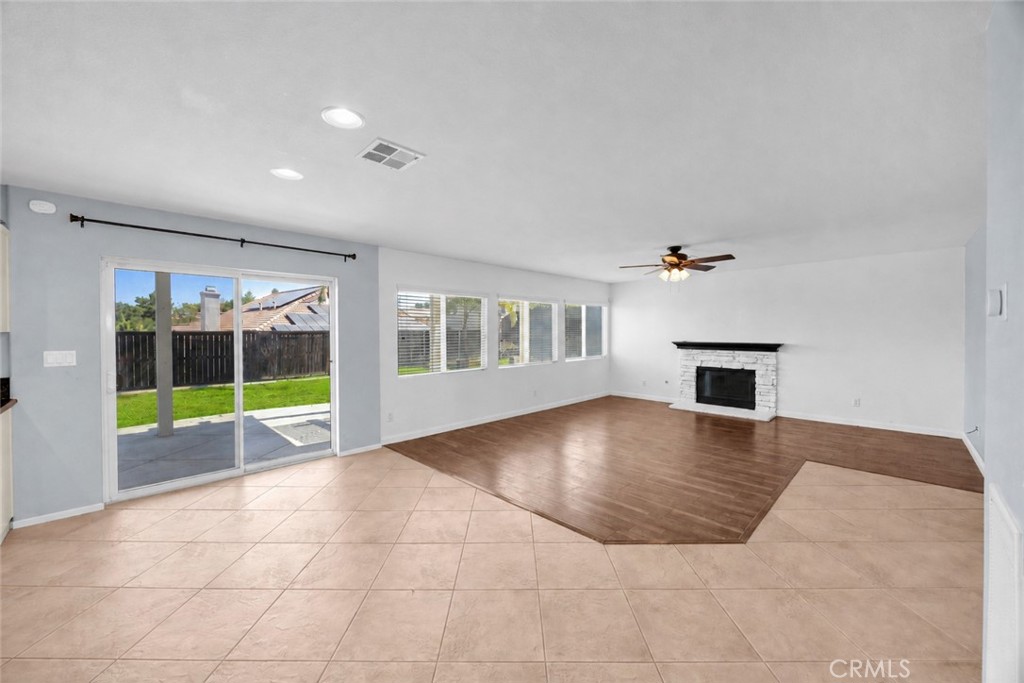 32092 Zion Way Property Photo 8