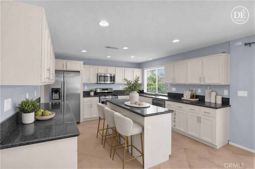 32092 Zion Way Property Photo 10