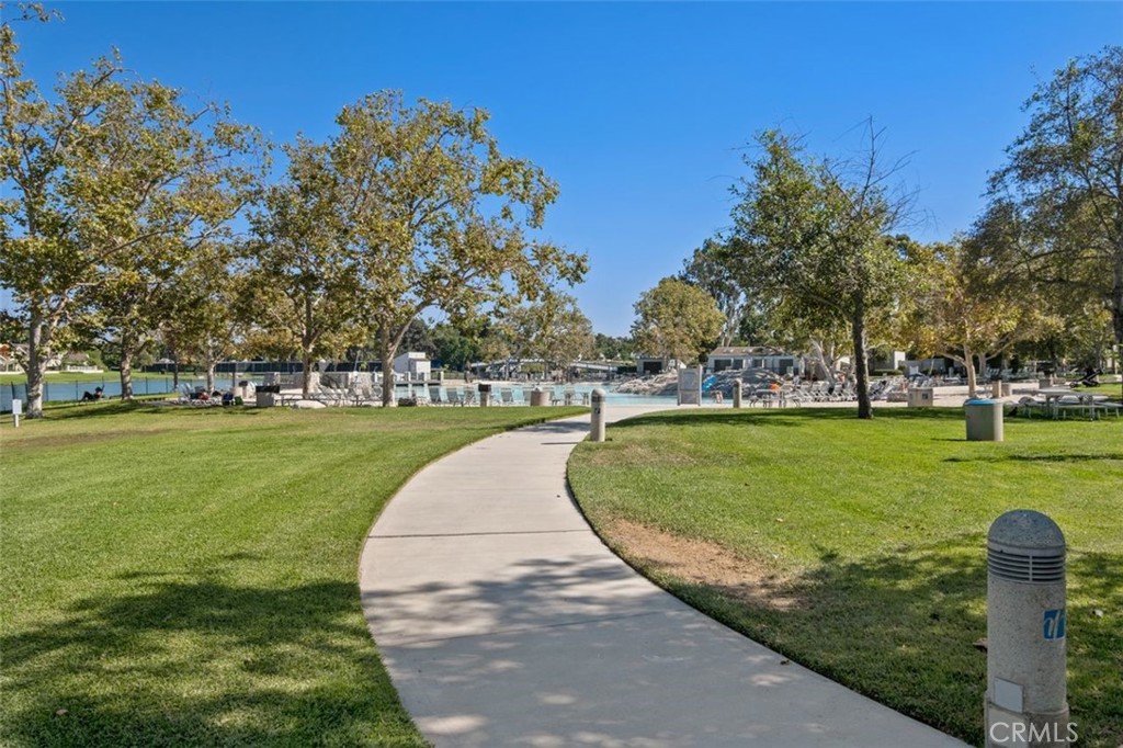 14 Greenleaf Property Photo 39